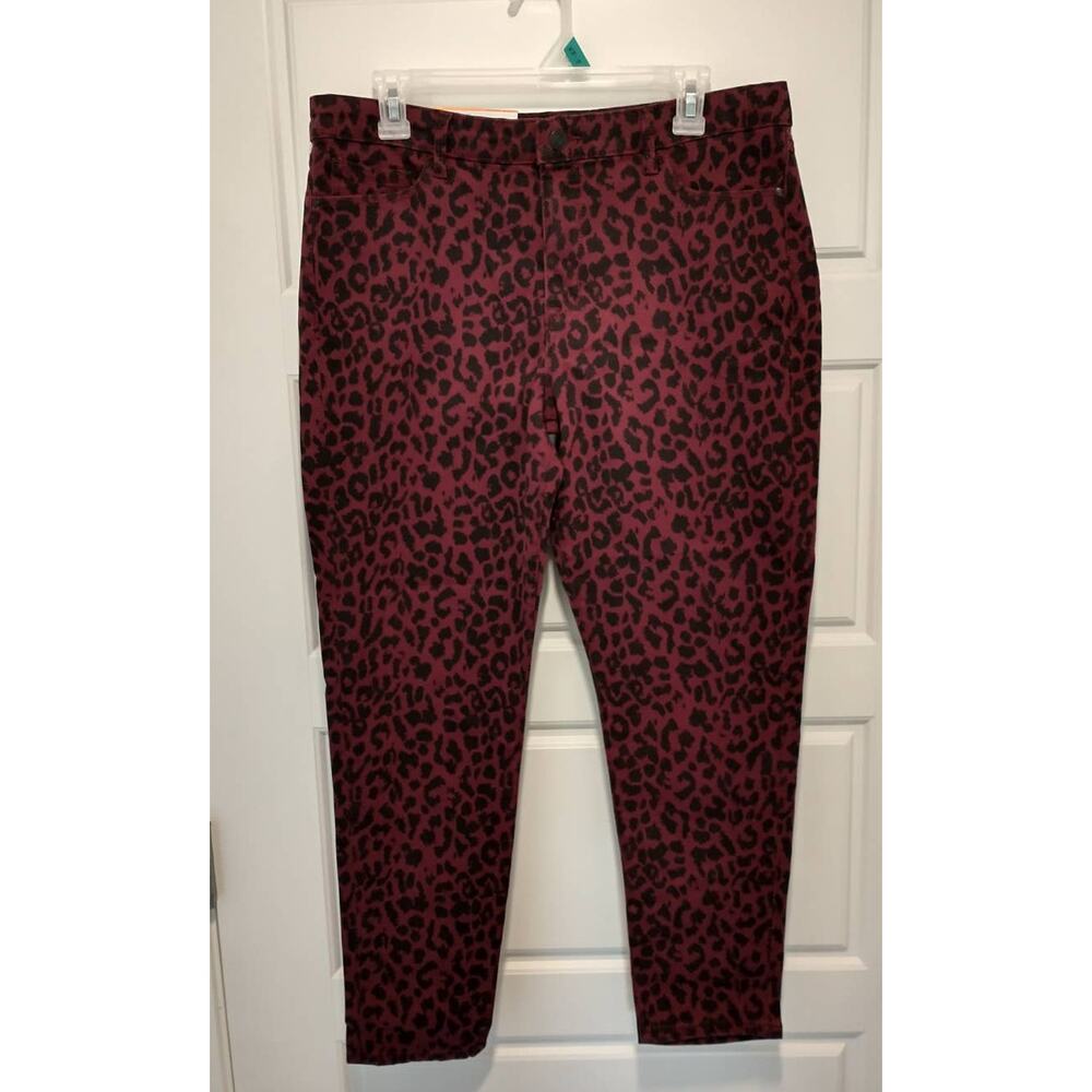 Social Standard by Sanctuary Sketchy Cheetah Skinny Ankle Jeans Size 12. Red